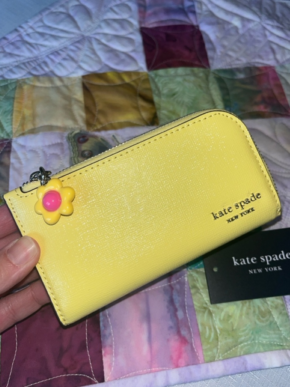 kate spade NWT! Devin Small Slim Bifold Wallet with Flower Charm - Picture 4 of 9